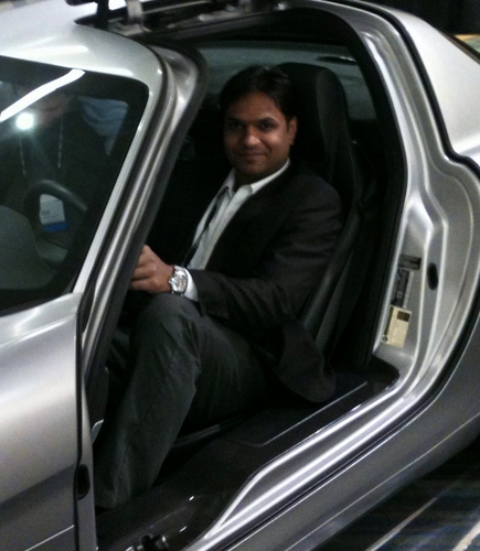 Entrepreneur. Global Sales / BD / Marketing Expert. Startup Guy.