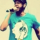 A vida é uma caixa de surpresa. 'Donos: @1SilvaMarooto && ' @Pimentinha_32K / / oficialmente ~ ~ 03/06/2012,,Um brinde a nóiz, família a rua é nóiz !