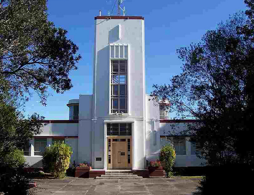 Musick Point Radio Group (NZART Branch 86) - preserving Auckland's historic Musick Point radio communications station. Callsigns: ZL1ZLD and ZL1ZLF.