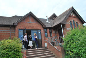 Harnham Free Church is a friendly group of Bible-believing people seeking to worship and serve the Lord Jesus Christ in Harnham, Salisbury, UK.