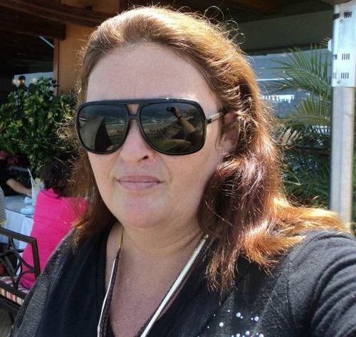uma Geminiana temperamento forteee,amiga,sincera,mãe,q mata varios leões por dia p PODER VIVER!