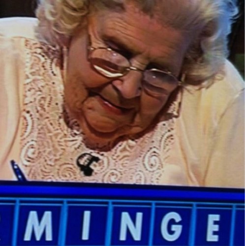 Sir_Tweeter's profile picture. ask for a shoutout,if i havnt followed back ask me to, ASHTONIC ROCK