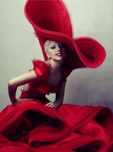 #FOLLOWBACK  IF YOU FOLLOW ME I FOLLOW YOU- SI ME SIGUES TE SIGO!
#LittleMonsters !! #KatyCats  !! #Directioners !! #Selenators !!  #Believers !!