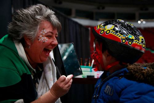 Wife, mother - face painter! Proud and fierce supporter of Vancouver Drag and the Vancouver Canucks - xoxoxo