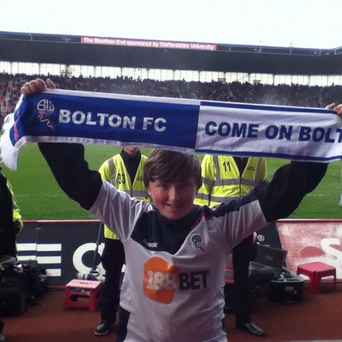 kezzyroe's profile picture. follow me and i follow back :)