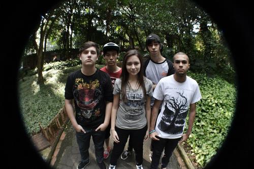 Somewhere - @leeekz @vallada @tio_danilau @pedro_bin @yugomiyake
http://t.co/O65b7crDNO