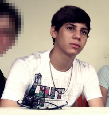 Musico, Gosto de Esporte (Jiu-Jitsu,Nataçã e etc..) Romantico, 19 Anos, Estudante de Redes de Computadores, Deus Meu Bem Maior. Quer Saber Mais Follow-Me.