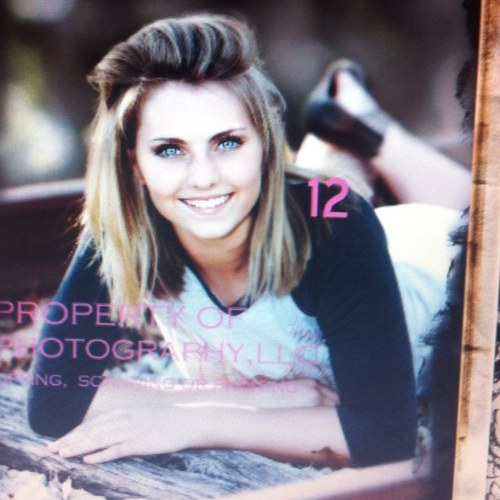 annietheobald's profile picture. errday im hustlin