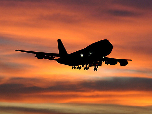 Retired Airport Bum spending my waking hours hanging around Wichita Eisenhower National Airport @FlyICT and other airports near Oz shooting pics of planes