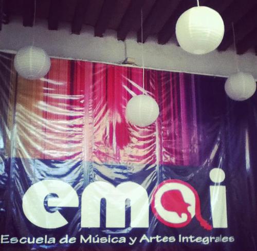 EmaiOficial's profile picture. Escuela de Música y Artes Integrales