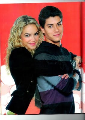 eu gosto dos rebeldes e do restart e da katty pery e da manu gavassi e do gustavo lima e do michel teló