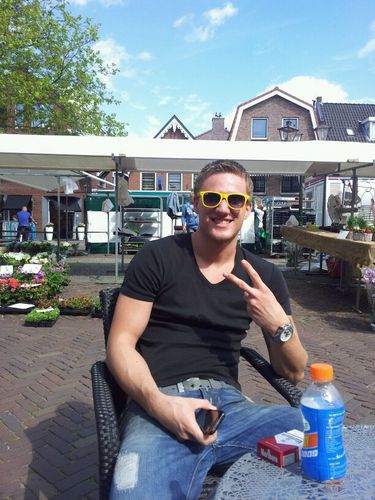 HeinBos69's profile picture. 