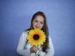 Model currently living in small town trying to make it to the Big Apple! =