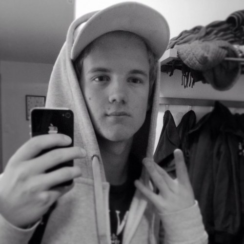 OlivierkoppWlbe's profile picture. 17 years old, recordingartist, cover artist, guitarplayer! living in Norway, played guitar for 7 years now!