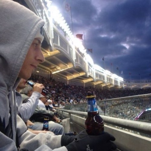 BeevLeeJay's profile picture. 