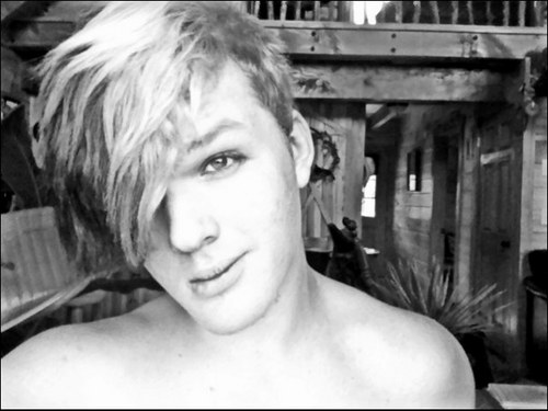 VinceHarmful's profile picture. I 3 White Boys.
Fuck You, Pay Me. I follow Backk -- #TeamFollowBack #TeamHomoaf #TeamSaluteMyGayness #TeamPretty