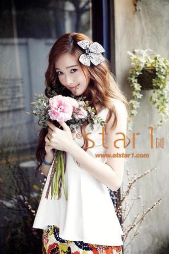 Hello,everyone My name's #sone I support Girls' Generation