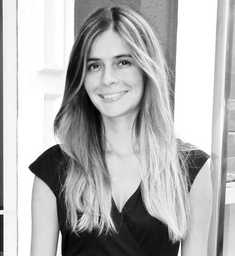 ansiosa,engraçada,persistente e blogueira