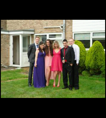 Faulks17's profile picture. 