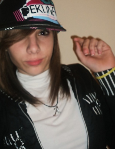 :)           Peace  and  love  ☮