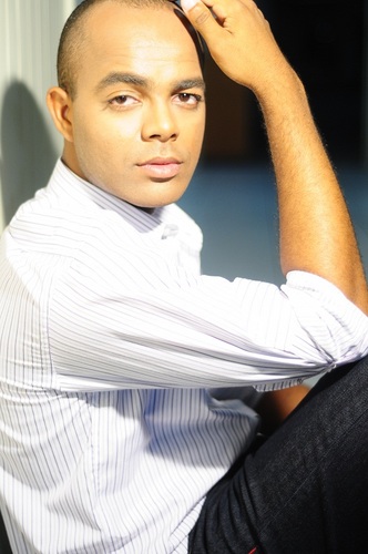 betopereira1986's profile picture. Roberto Pereira tenho 26 anos 
Solteiro. Trabalho com eventos em geral. atuando também como modelo fotográfico.