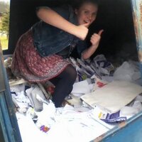 Emily Lewis (@smilingemme) 's Twitter Profile