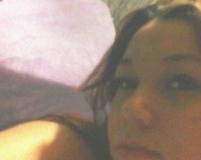 busqueii a feliicidade e nãO encOntreii buskeii O amOr e me machuqueii hOje vivO cOm a dOr que um diia apagueii...!  aliixiinha