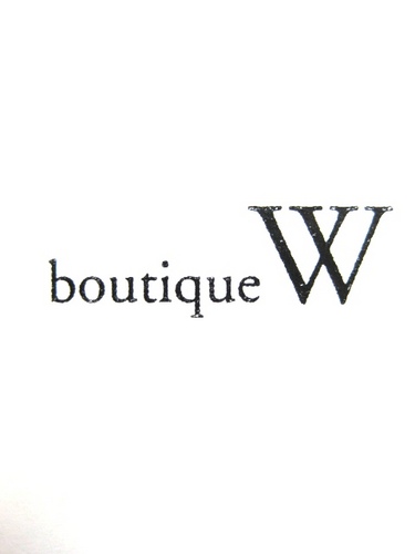 表参道の裏手にあるセレクトショップ「boutiqueW」です。ハイエンドなセレクトを、最高のホスピタリティを持ってご提案したいと日々考えております。ツイートは思いつくまま当店に関連したことをアップしていきたいと思います。 online shopもございますので是非ご覧くださいませ。