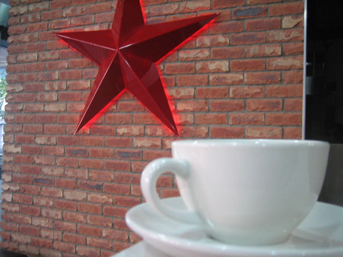 Stellarossa Espresso Bars are based on 1 mission - to provide coffee drinkers with a premium quality coffee experience, each & every time they visit.