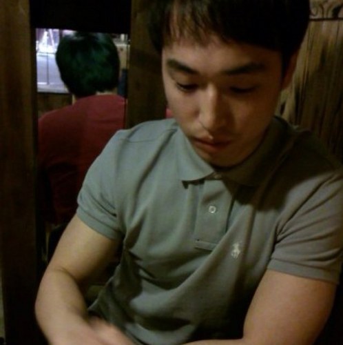 wookiejjang's profile picture. 81년 중대 공예학과 가구회사 개바ㄹ