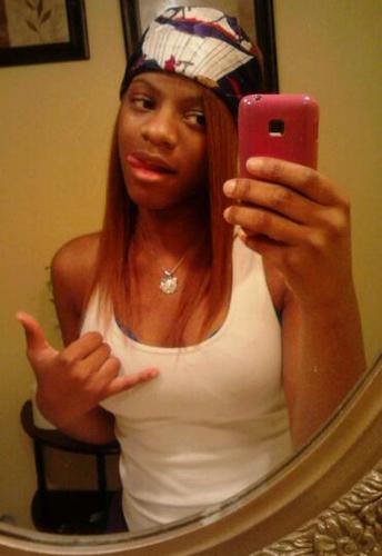 _EatThisKitKAT's profile picture. Brittany Michelle . iTweet , YOUfollow :) ... Eat My Cockiness , Lick My Pursuation ;) #TeamOUTSPOKEN . Mention Me For A Follow Bck !