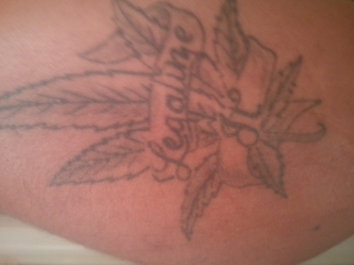 hey i am james i love my girl tiffany and i love to party yea boi