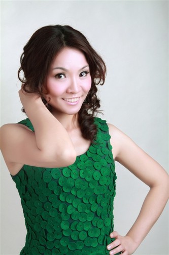 SmartLiving's profile picture. just want to live simple,simple life..