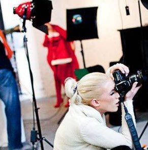 Photography and Photoshop Trainer @PhotographyMill, 
Producer @fashionone, 
Modographer