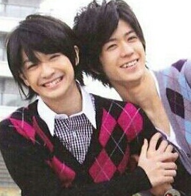 YutoYuri_bot's profile picture. ＞＜←ゆとゆり