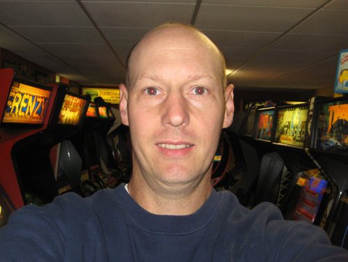 Co-founder of http://t.co/JNXm1qLBTt and http://t.co/vXP70SX3Uh, arcade game hoarder and collector of other cool stuff.