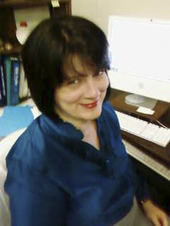 InDesign Power User; creative seamstress and mother of 4