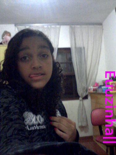 Tudo deixa uma marca, estou vivendo pra deixar uma maior possivel. Amo a emiia @eaemarcelly s2