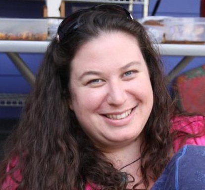 Social Informatics PhD Candidate. I study people using & making media. I love wizards, animals, books, adventure, great conversation & discovering new places.