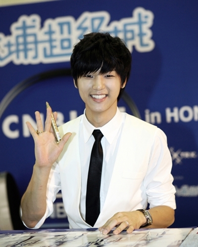 hyuk_cnboth Profile Picture