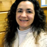 Elizabeth Faircloth (@elizabfair) Twitter profile photo