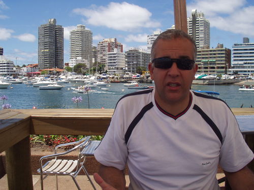 programa de turismo sale por Canal 6 de la costa los viernes .23.00hs