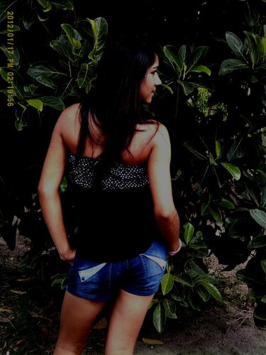 _adrielle15's profile picture. 