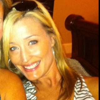 delethaking's profile picture. 