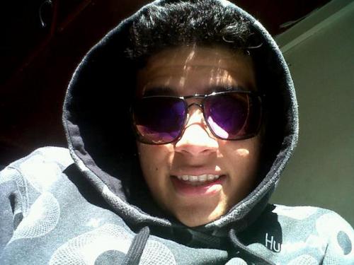 PIN:271B767C -  SIGAM MEU OUTRO TWITTER @BruuMattos_ http://t.co/hS0vbwCDu9