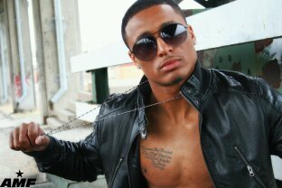 My name is Jeremy im 23 years old. I do music, model, and I'm an affiliate of and online business. In my free time its koolaide and family guy! holla!