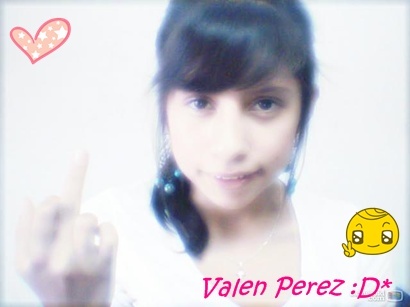 valeenperez1's profile picture. Lucha por lo que quieres,valora lo que posees,conserva lo que tienes,olvida lo que te duele,perdona a los que te hieren y disfruta con los que te quieren. !! ;)