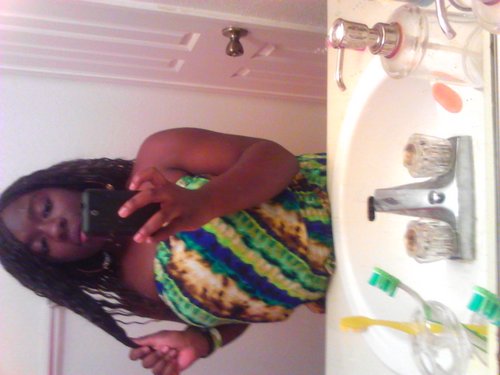 Dis is a my group page for me and my cuzin hit follow