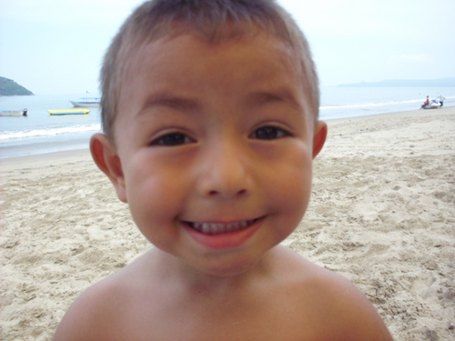 roboto13's profile picture. tecnico en electronica, licenciatura en asuntos sin importancia y antropofago