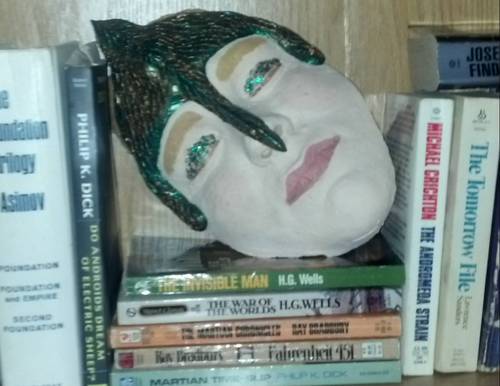 PSevolving's profile picture. The world is my chaos field, & I enjoy the variety show it provides. Family Doc, SciFi/Fantasy Geek, Crafter, Gamer, Weird-magnet, & all around curious woman.